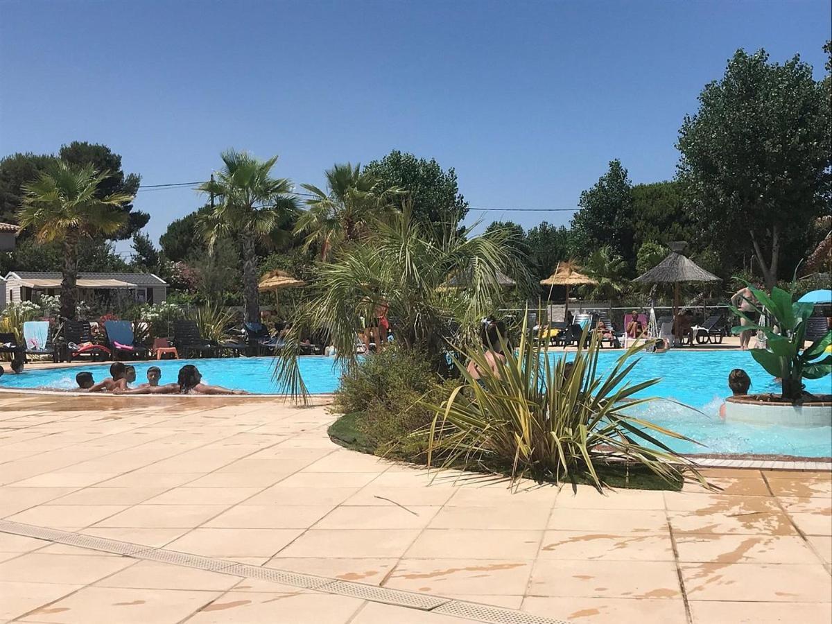 Camping Les Sables Du Midi Hotell Valras-Plage Exteriör bild